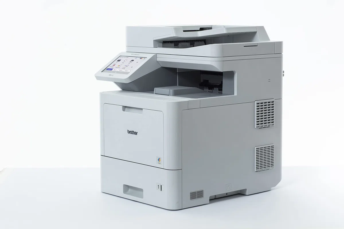 Brother MFC-L9630CDN | Imprimante Multifonction 4 en 1 | Laser Couleur | Imprime jusqu'à 40 ppm | WiFi